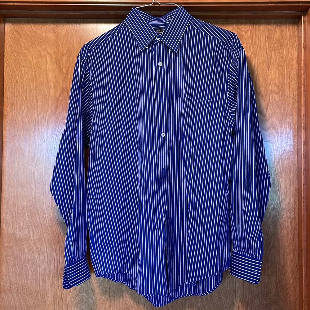 Men’s Dress Shirt